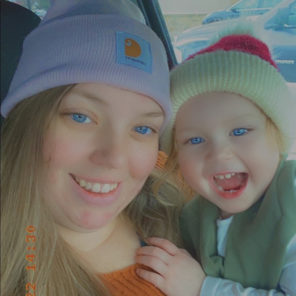 Meet your Posher, Ashlynn - Picture 2 of 5